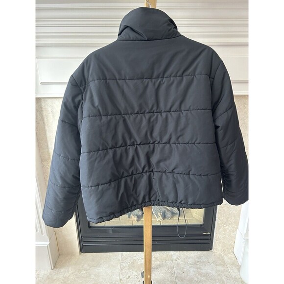 Forever 21 BLACK SHORT PUFFER JACKET, Y2K Black PufferCoat Size Large Forever 21 - Picture 5 of 9